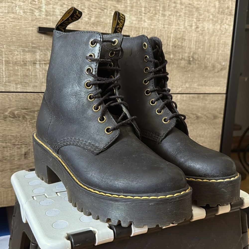 SHRIVER HI WOMEN'S WYOMING LEATHER HEELED BOOTS